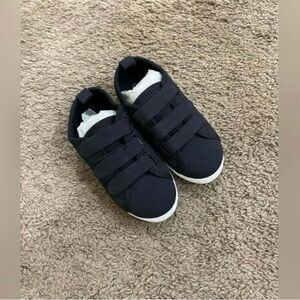 Boys Fab Kids Toddler Shoes size 9 Black NEW